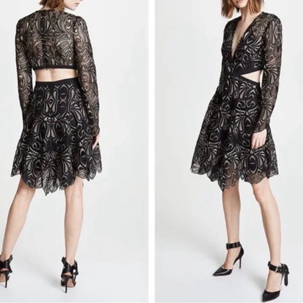 Thurley Black with gold Lace Dress with Silver Accents v neck size 4 NWT